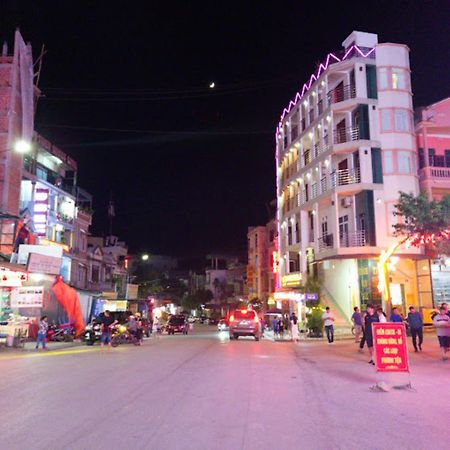 דונג ואן Thai Thinh Hotel מראה חיצוני תמונה