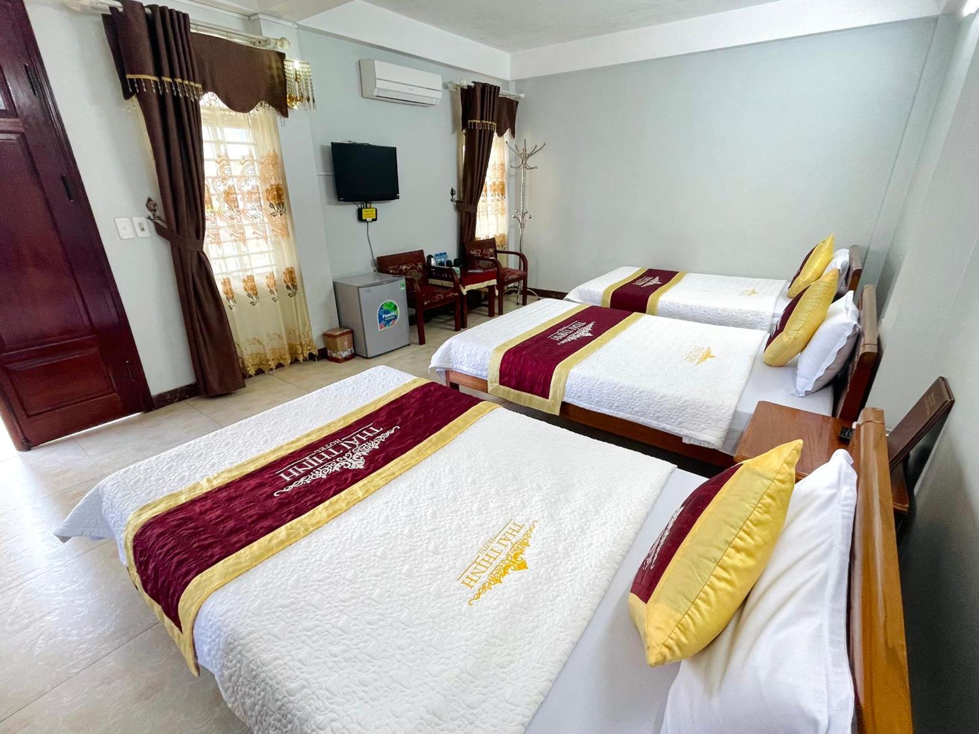 דונג ואן Thai Thinh Hotel מראה חיצוני תמונה
