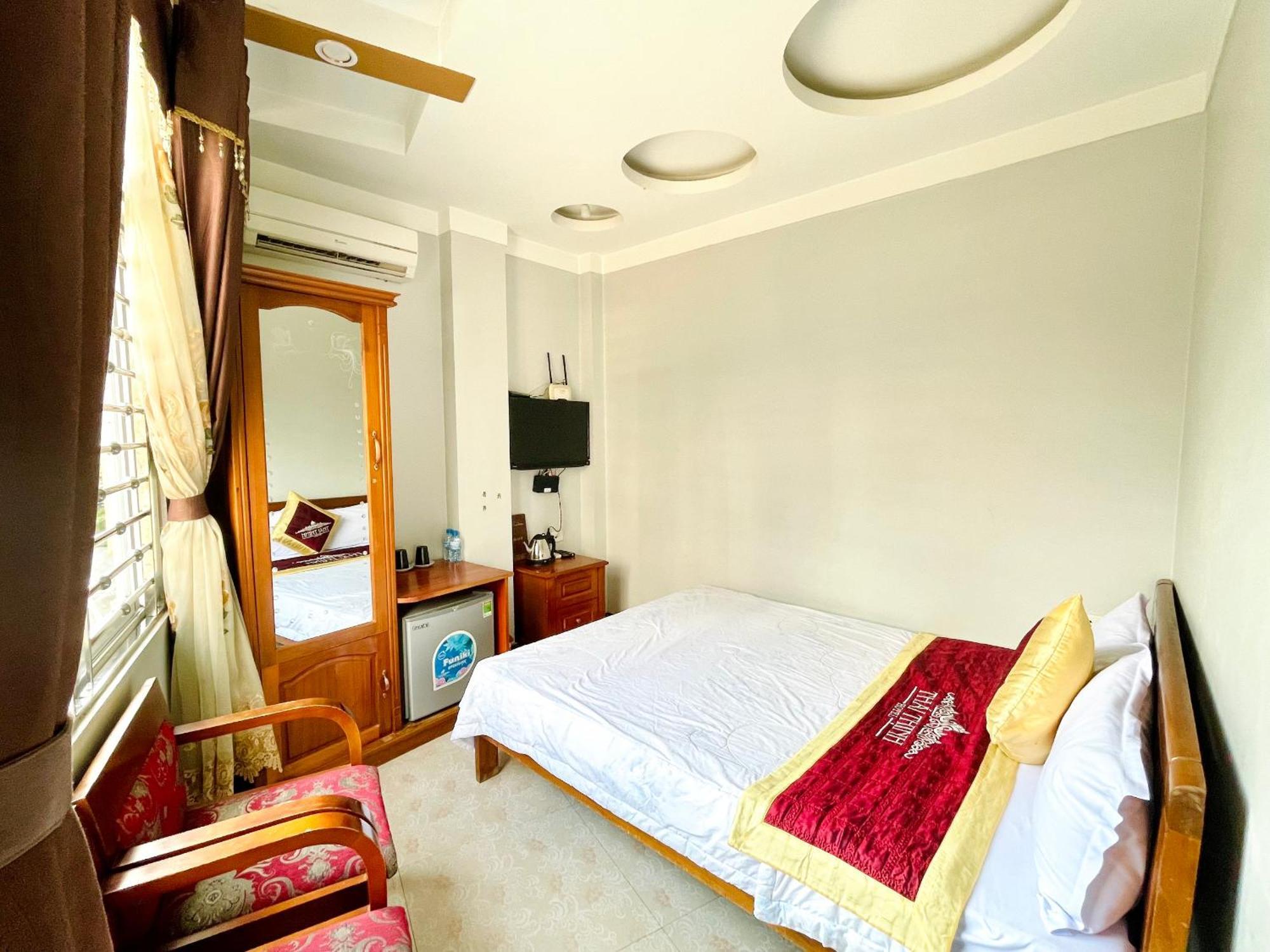 דונג ואן Thai Thinh Hotel מראה חיצוני תמונה